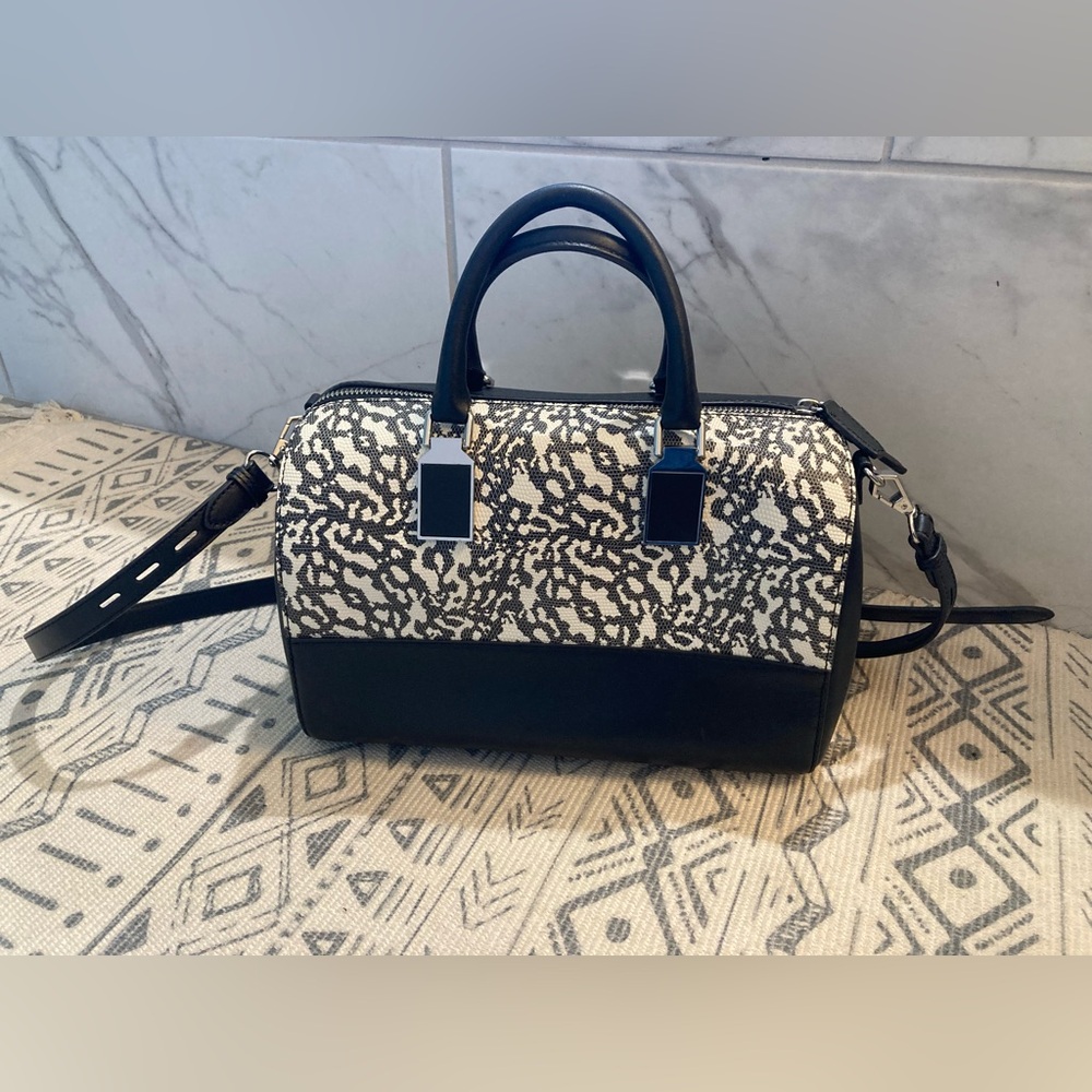 Rebecca Minkoff Gramercy Satchel Tote purse black and white